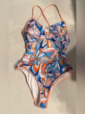 Cupshe One Piece swimsuit Medium